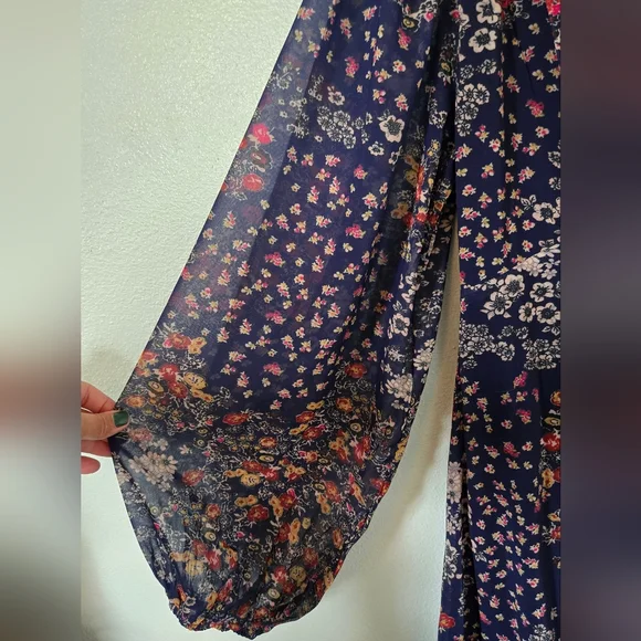 Baltic Born | Bowman Deep V Maxi Dress Size Medium - Picture 8 of 11